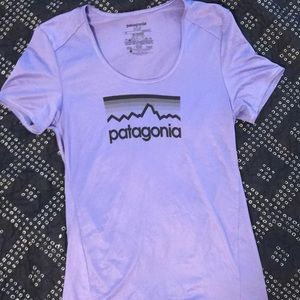 Patagonia women’s silkweight tee XS